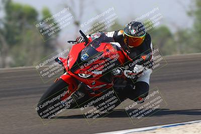 media/Sep-20-2025-TrackDaz (Sat) [[27f0cde673]]/B Group/1120am (Turn 2)/